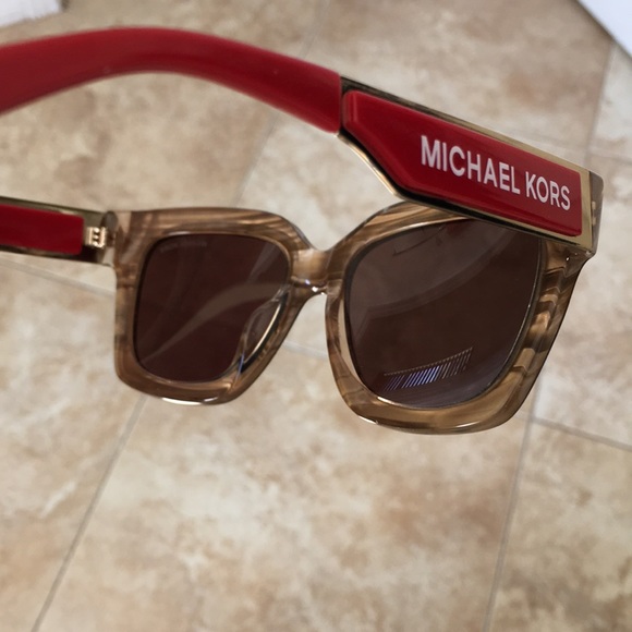New Michael Kors Leopard Print Sunglasses - Picture 11 of 11